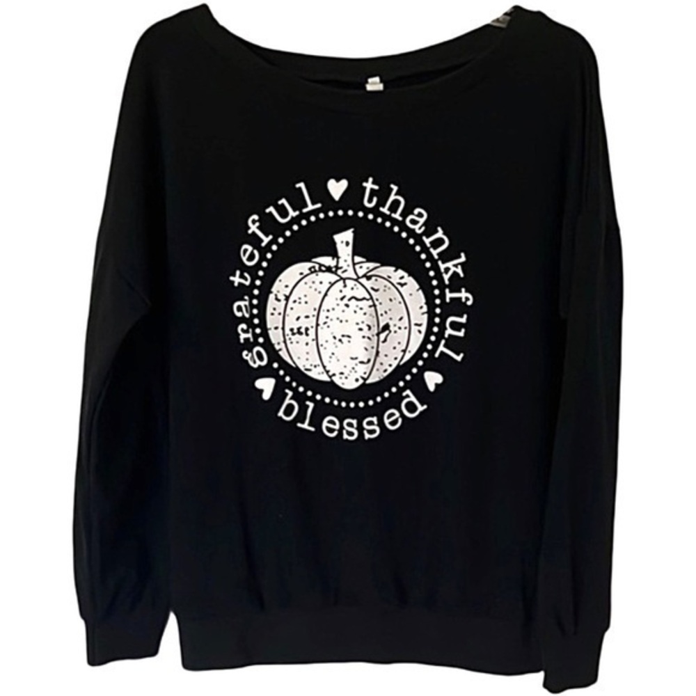 Roshop Black Soft “Thankful” top. Size loose medium.